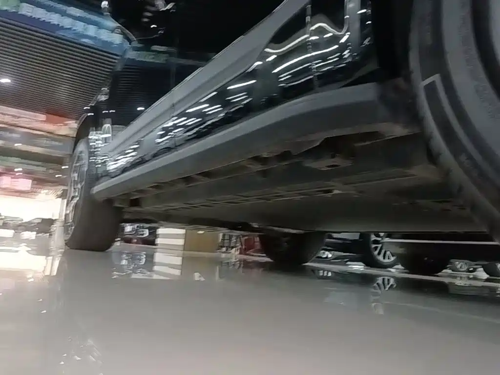 Fang Cheng Bao Titanium 7 2026 2025 AWD Base Model