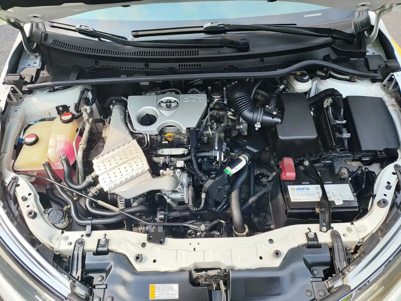 Toyota Corolla 2017 1.2T CVT GL фото 17
