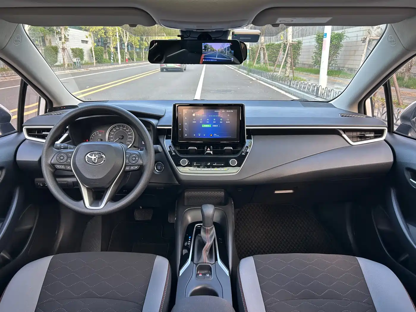 Toyota Corolla 2021 1.2T S-CVT Elite PLUS Edition фото 5