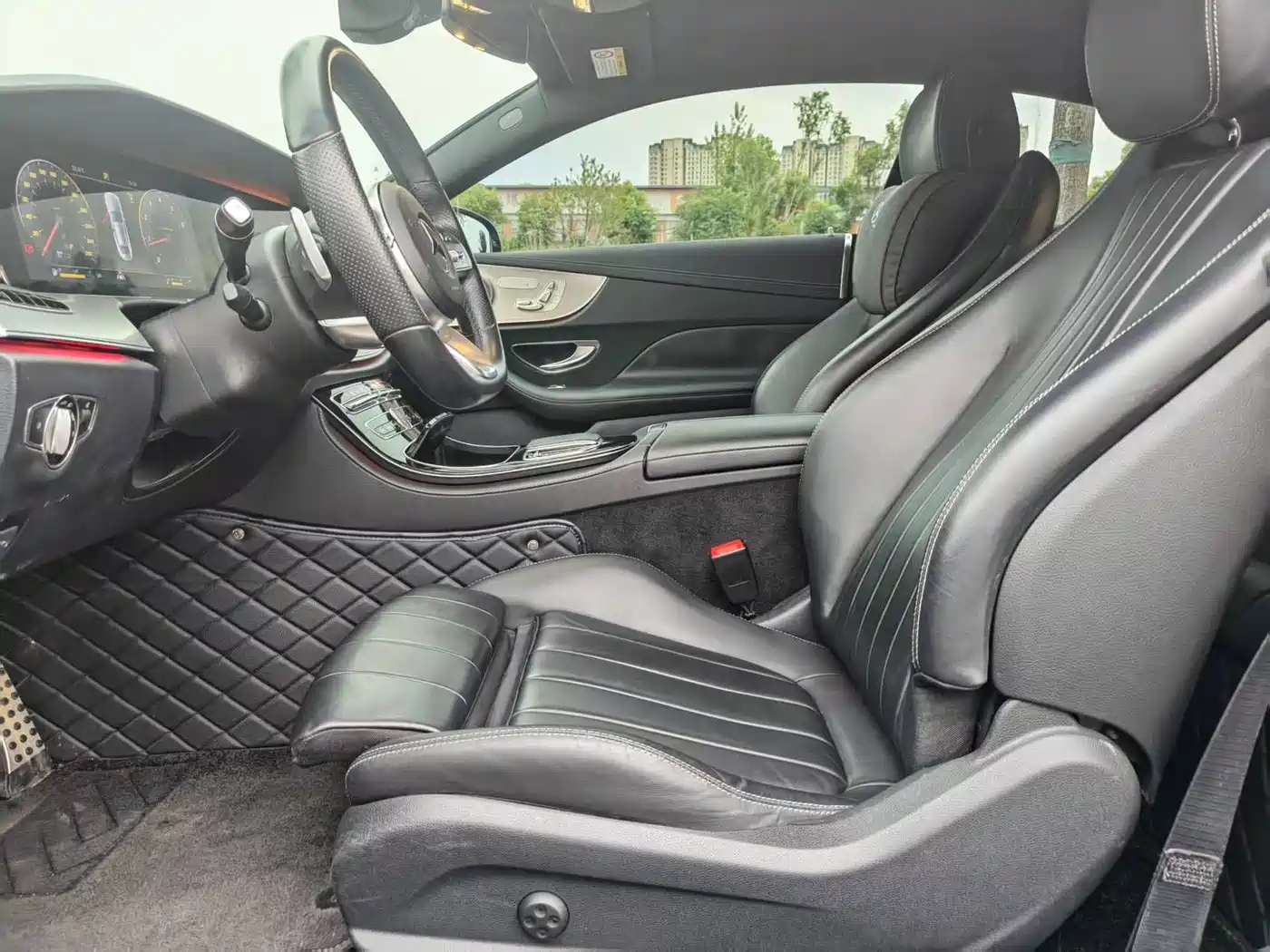 Mercedes-Benz E-Class (Import) 2020 E 300 Coupe фото 12