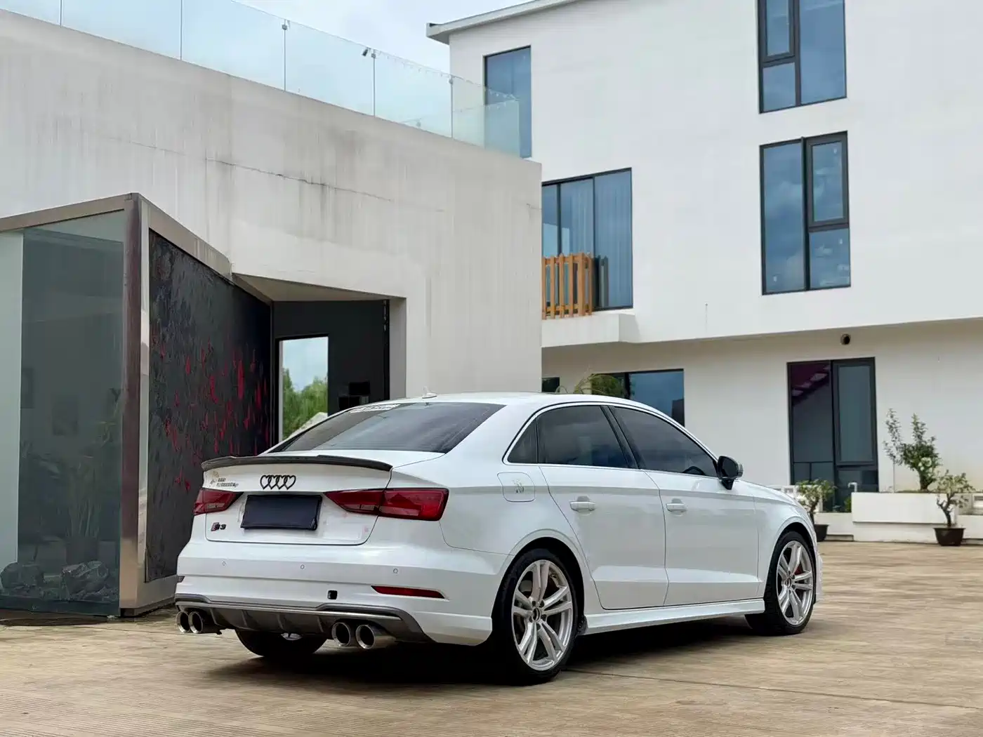 Audi S3 2017 2017 Facelift S3 2.0T Limousine