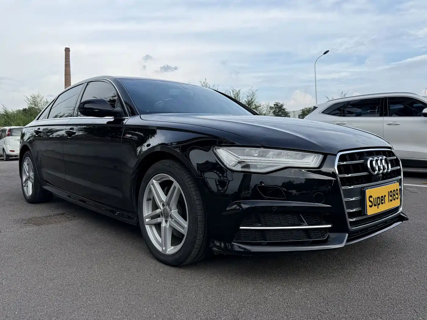 Фото 3 - Audi A6L
