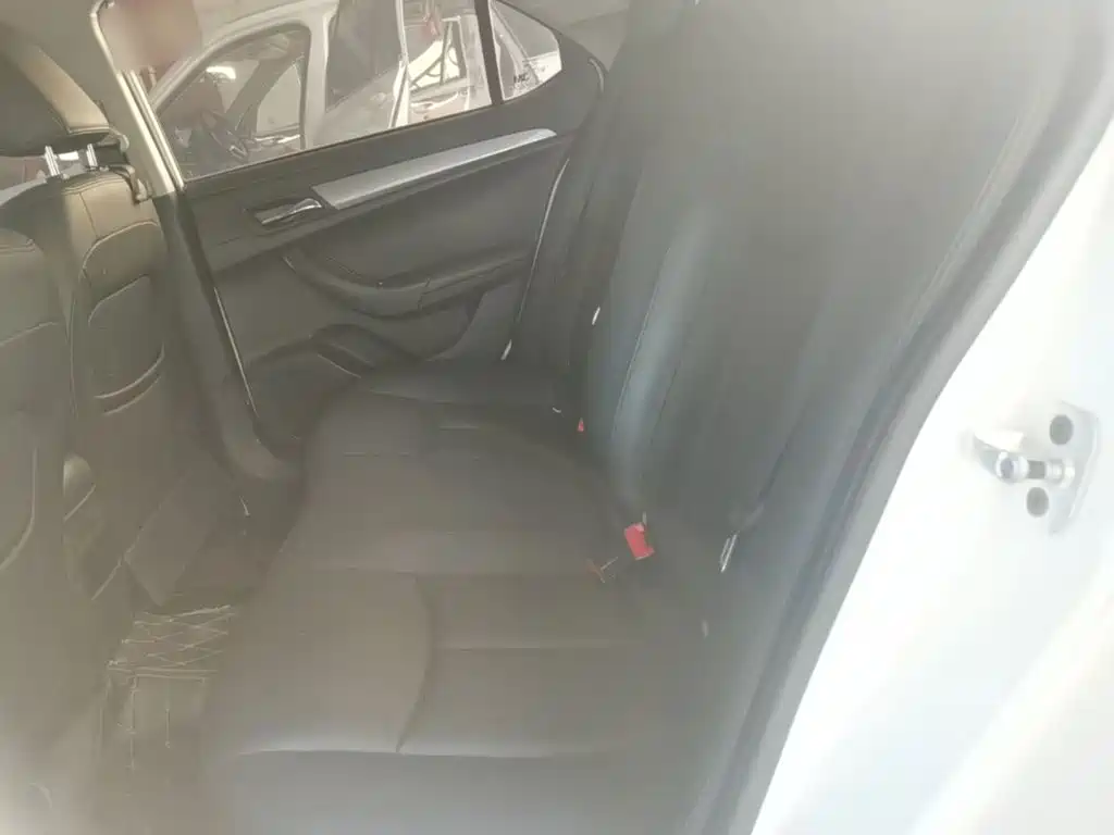 Roewe 360 2018 2018 PLUS 1.5L Manual Exclusive Edition