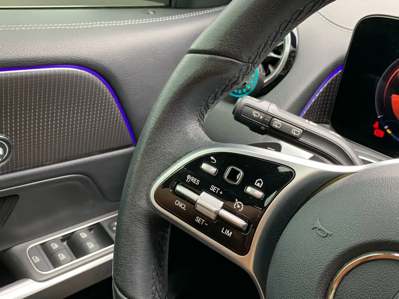 Mercedes-Benz GLB 2021 GLB 200 Dynamic фото 25