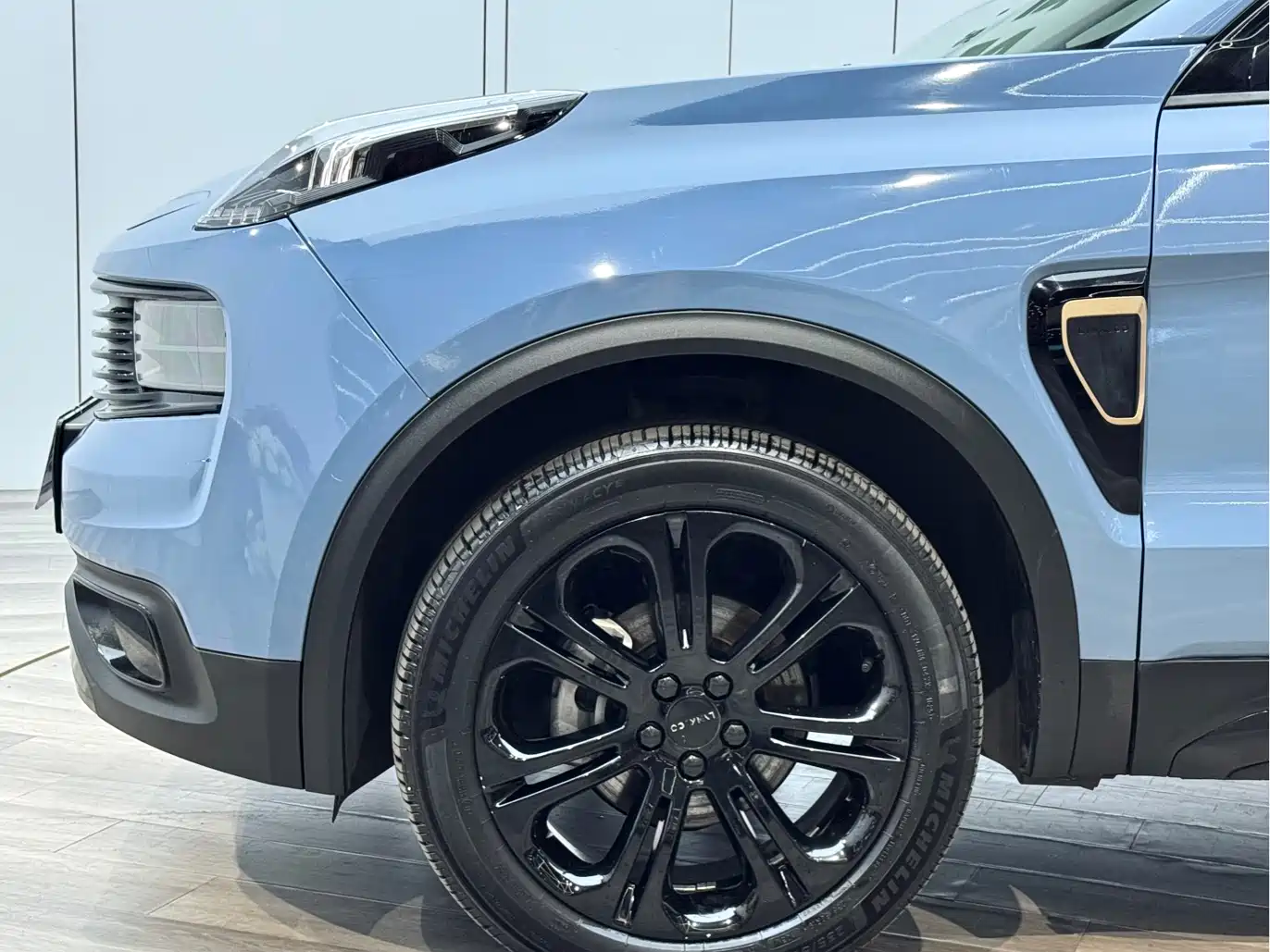 Lynk & Co 01 2017 2.0T 2WD Pro Version фото 28