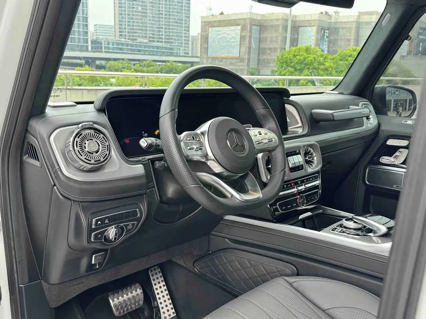 Mercedes-Benz G-Class 2023 G 500 фото 7