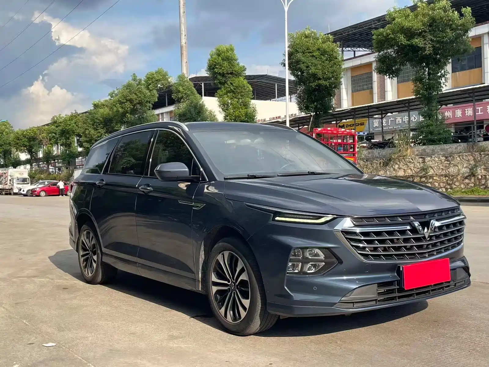 Photo 3 - Wuling Motors Wuling Victory