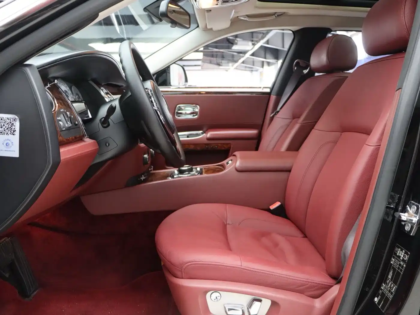 Photo 4 - Rolls-Royce Ghost