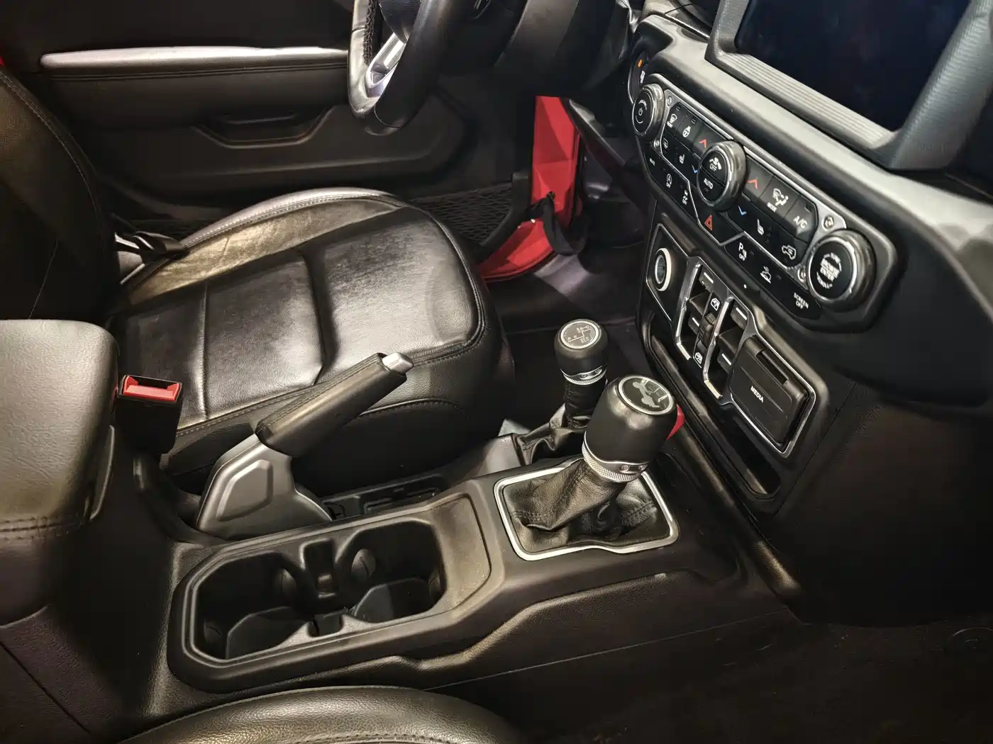 Jeep Wrangler 2024 2022 2.0T Highland 4-Door