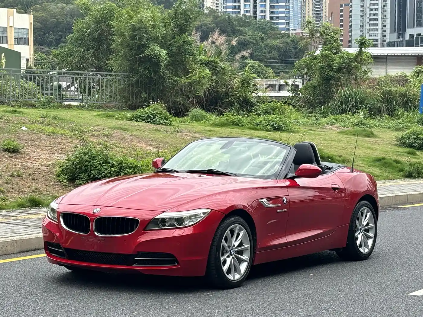 BMW Z4 2013 sDrive20i Leading