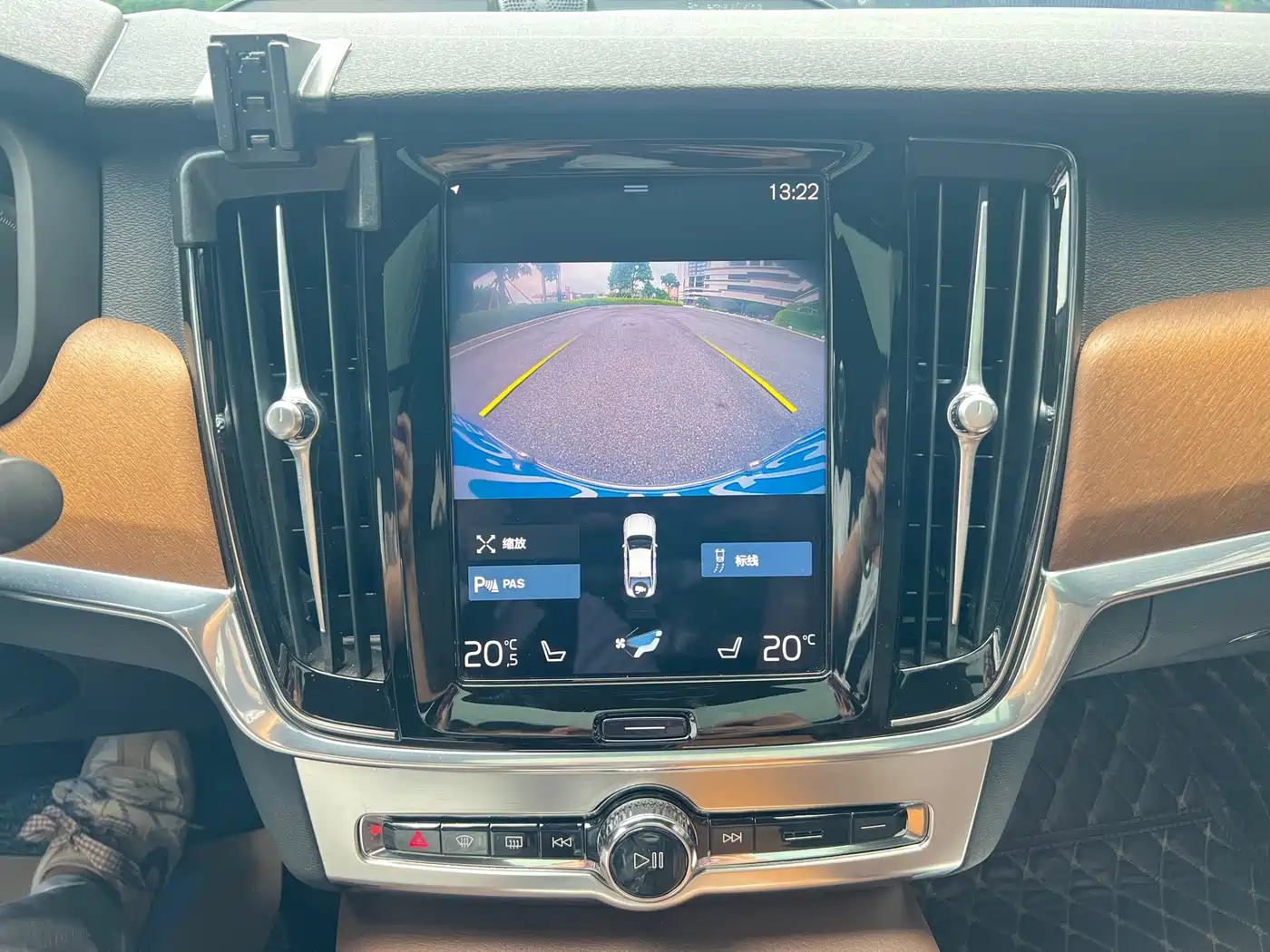 Фото 30 - Volvo S90