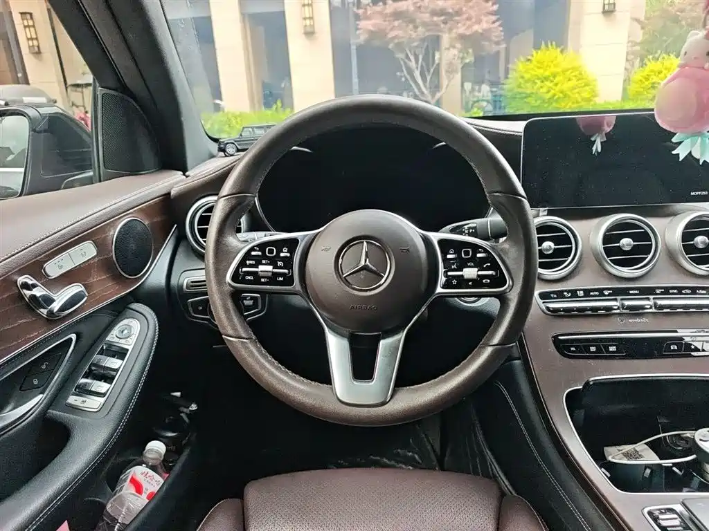 Mercedes-Benz GLC 2020 Facelift GLC 260 L 4MATIC Luxury фото 3