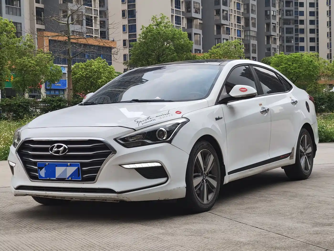 HYUNDAI NAME PICTURE