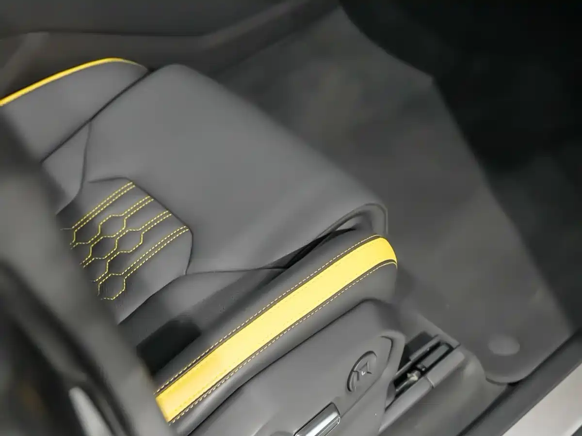 Lamborghini Urus 2023 4.0T V8 S фото 12