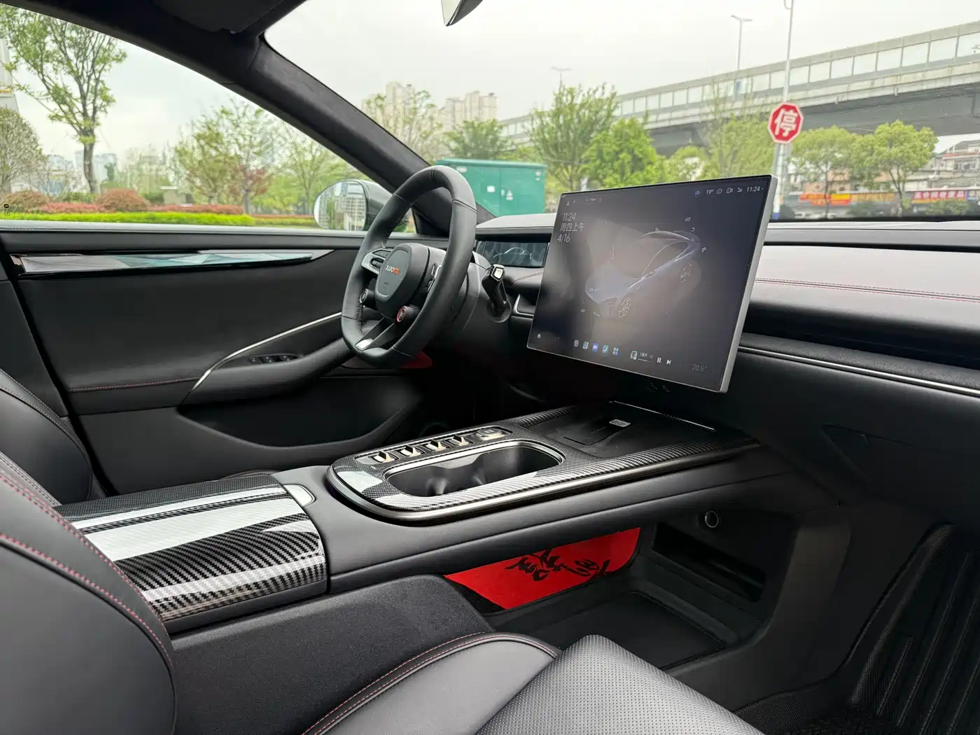 XIAOMI CAR XIAOMI SU7