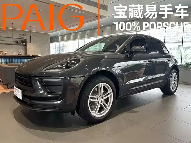 PORSCHE MACAN 2024