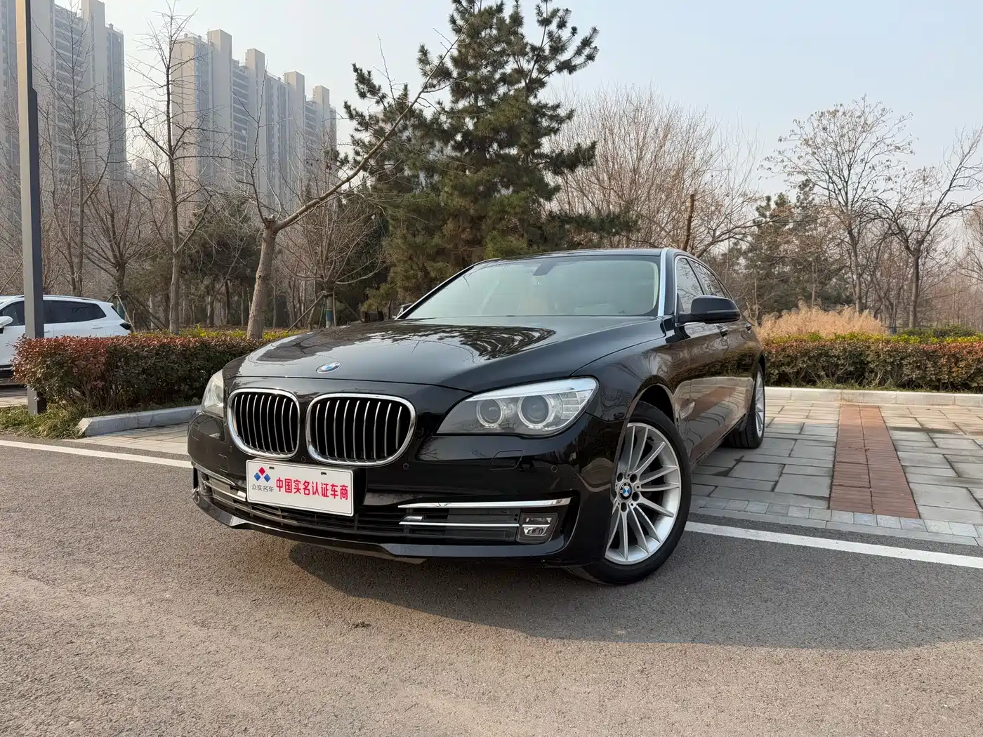 BMW 7 Series 2014 730Li Premium фото 5