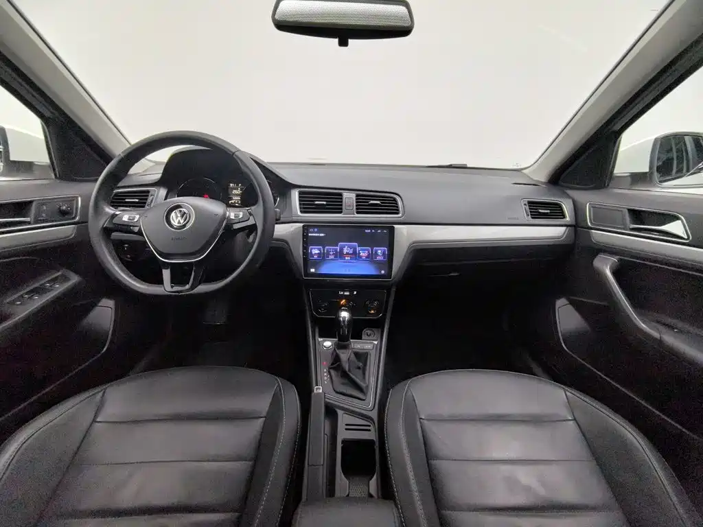Volkswagen Lavida Tour 2018 2017 180TSI DSG Comfort Edition