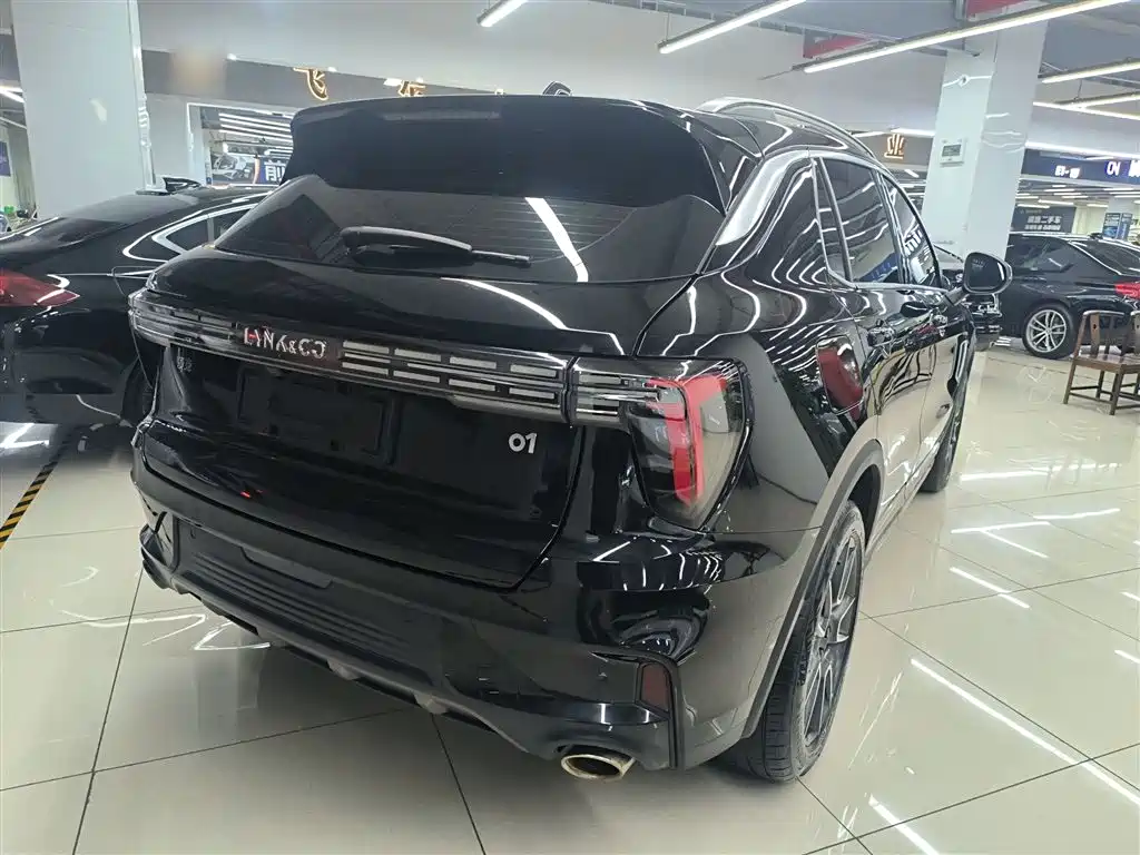 Lynk & Co 01 2023 2.0TD 2WD Pro фото 5