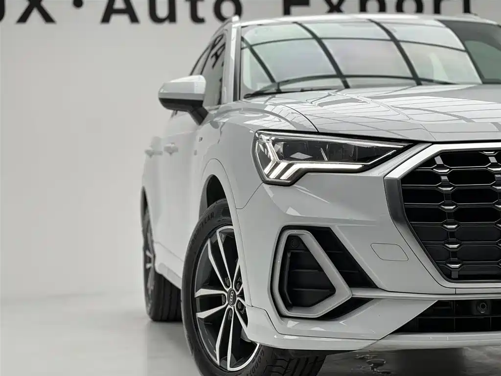 Audi Q3 2022 35 TFSI Progressive Dynamic фото 6