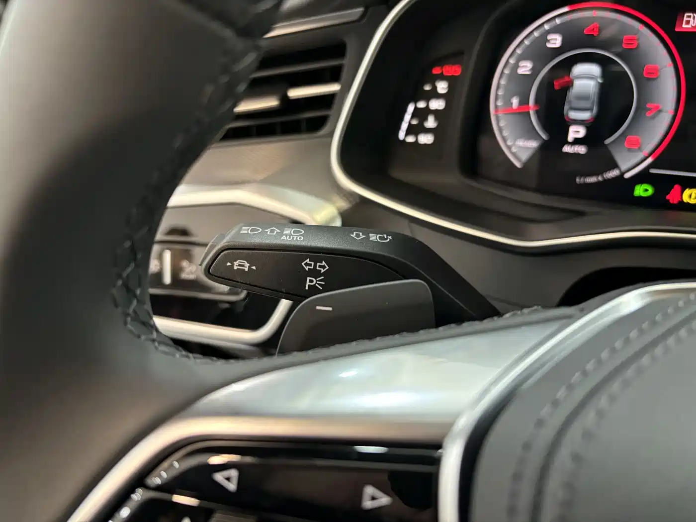 Audi A6L 2025 Model Year Facelift 40 TFSI Luxury Sport фото 21