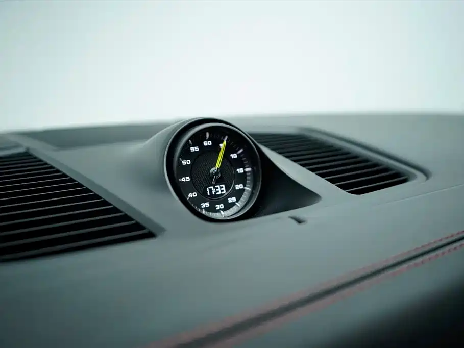 PORSCHE CAYENNE NEW ENERGY