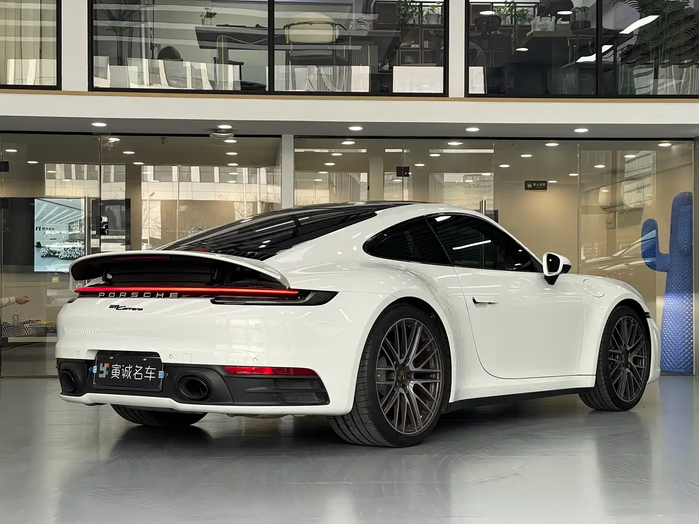 Porsche 911 2023 Carrera 3.0T фото 5