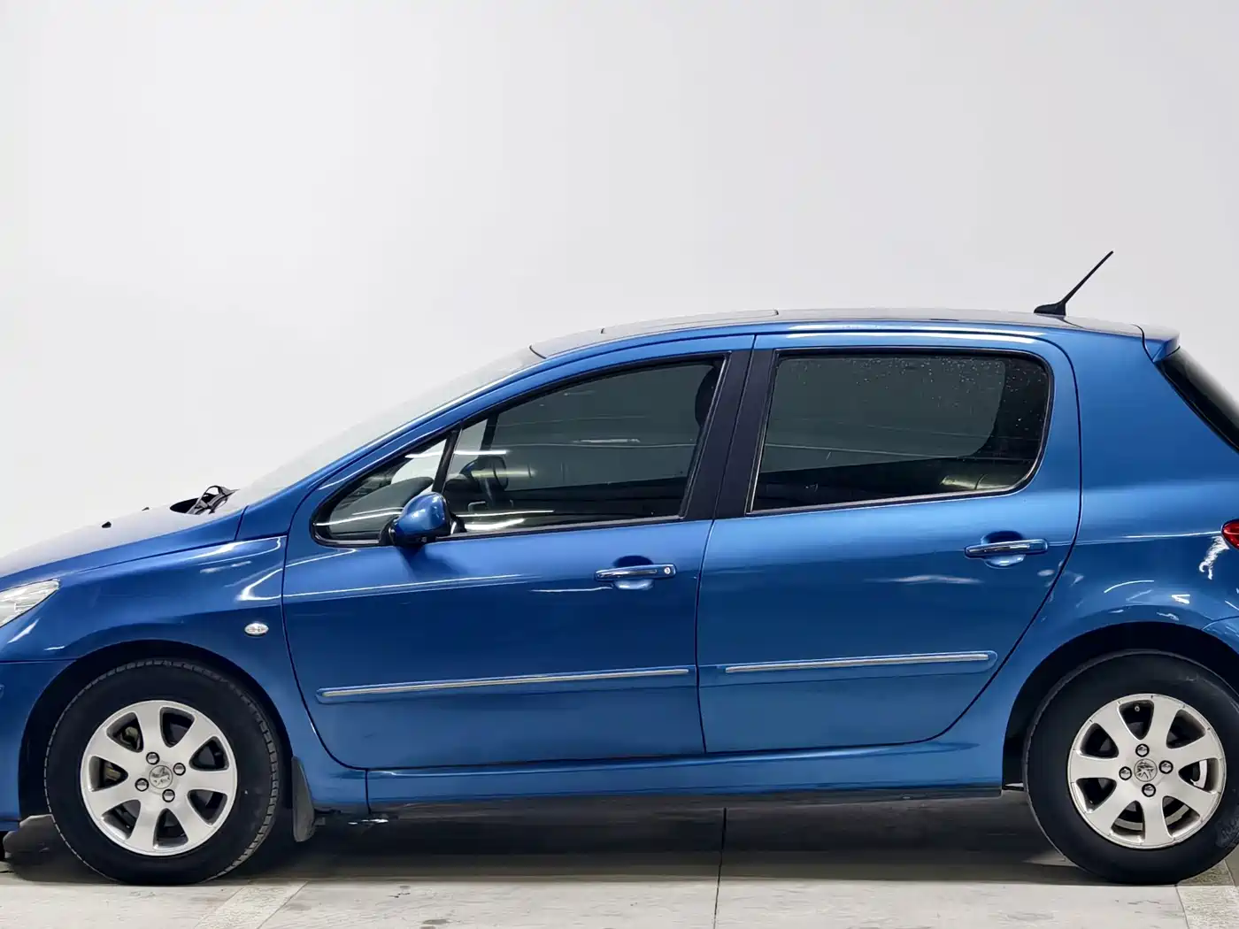 Peugeot 307 2012 2012 Hatchback 1.6L Auto Comfort