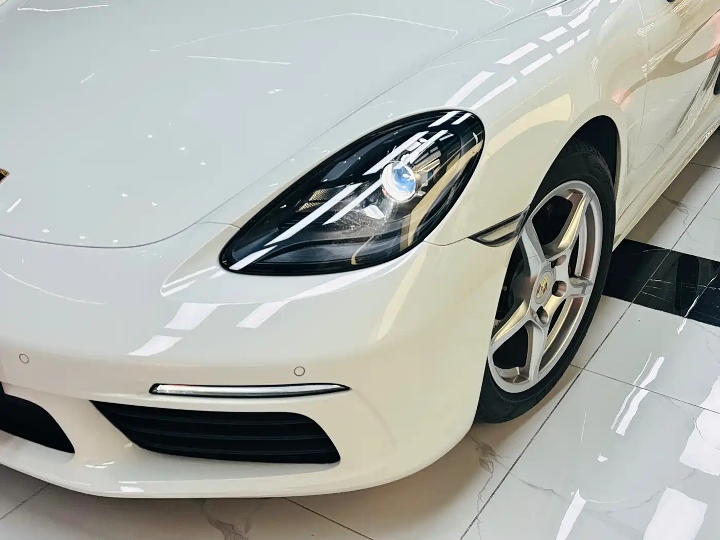 Porsche 718 2018 Boxster 2.0T фото 17
