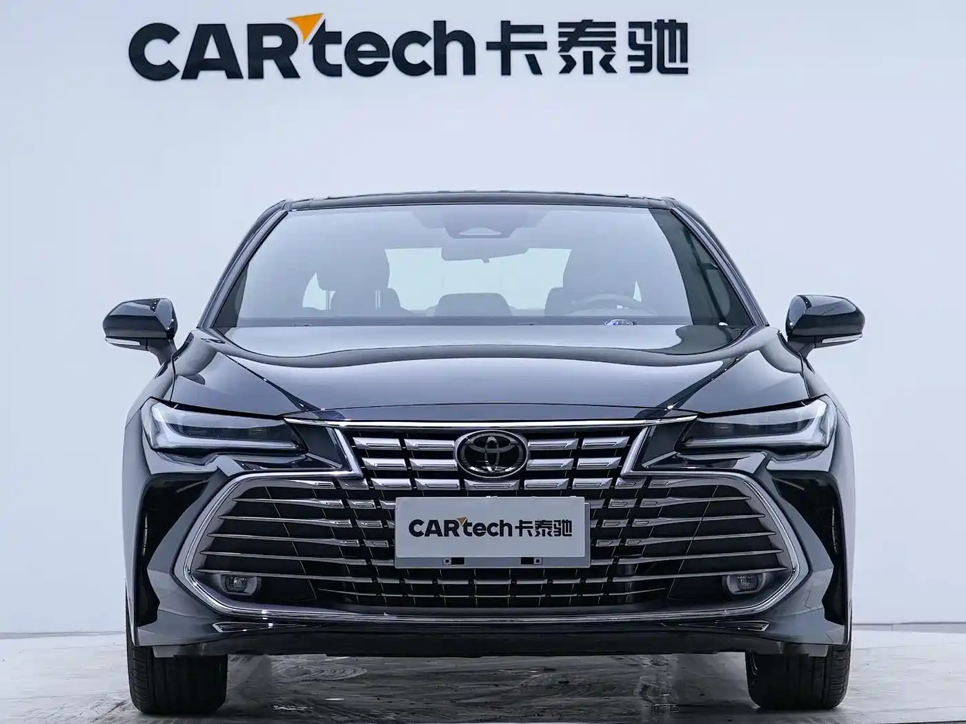 Toyota Avalon 2024 Model 2.0L Progressive Edition фото 9