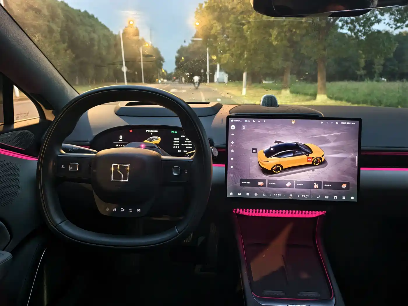 ZEEKR 007 2024 2025 RWD Smart Driving 75kWh