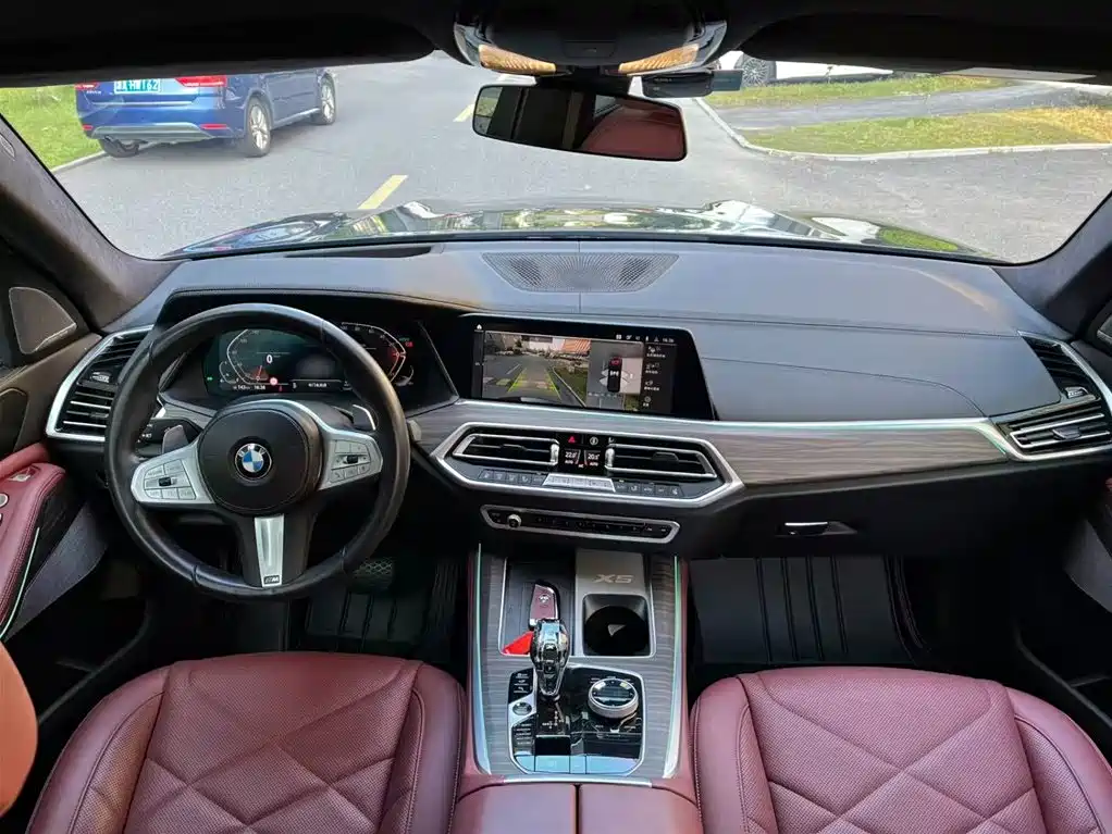 BMW X5 2022 Facelift xDrive 40Li M Sport Package фото 13
