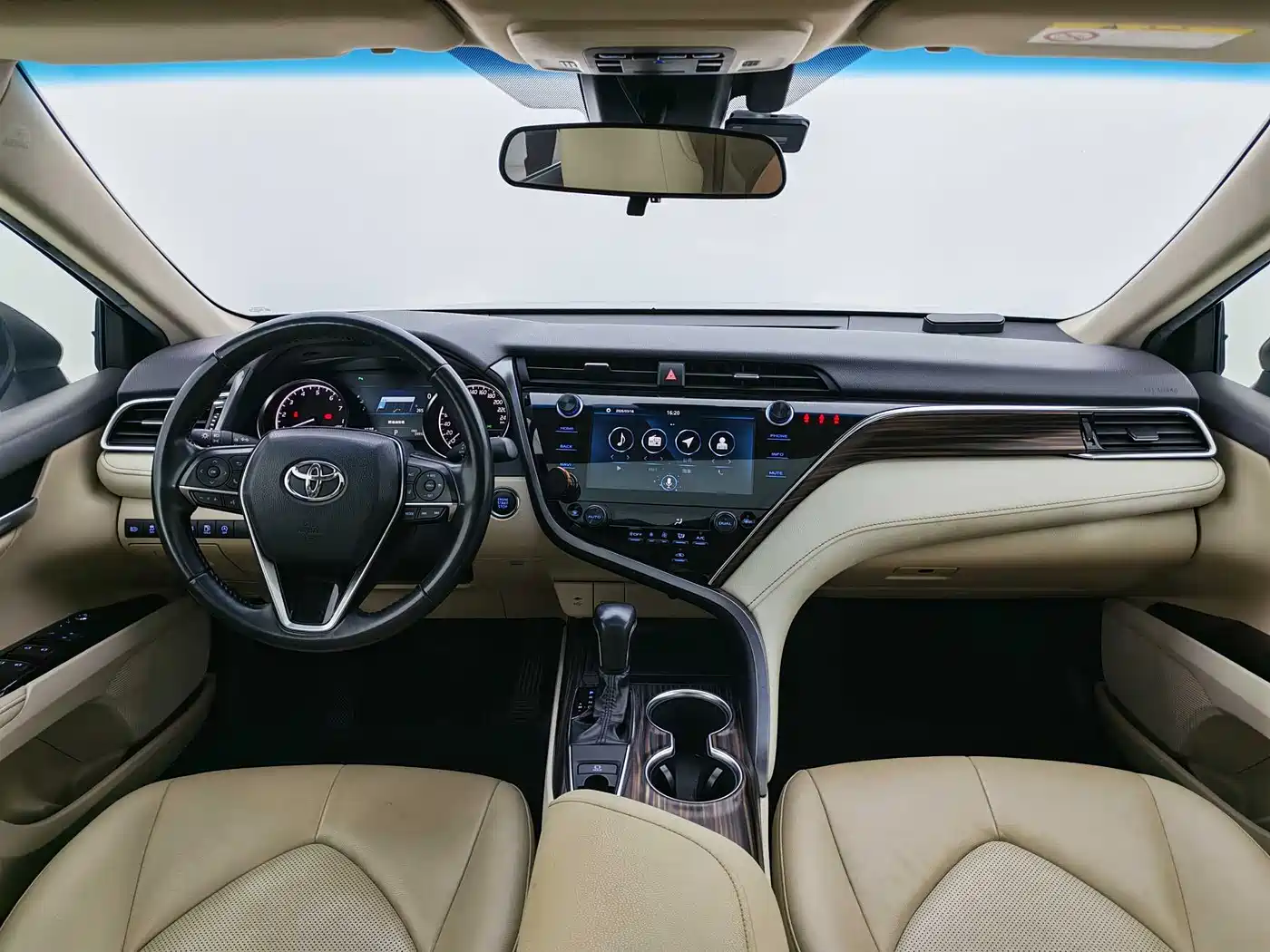 Toyota Camry 2019 2.0G Luxury (China V) фото 13