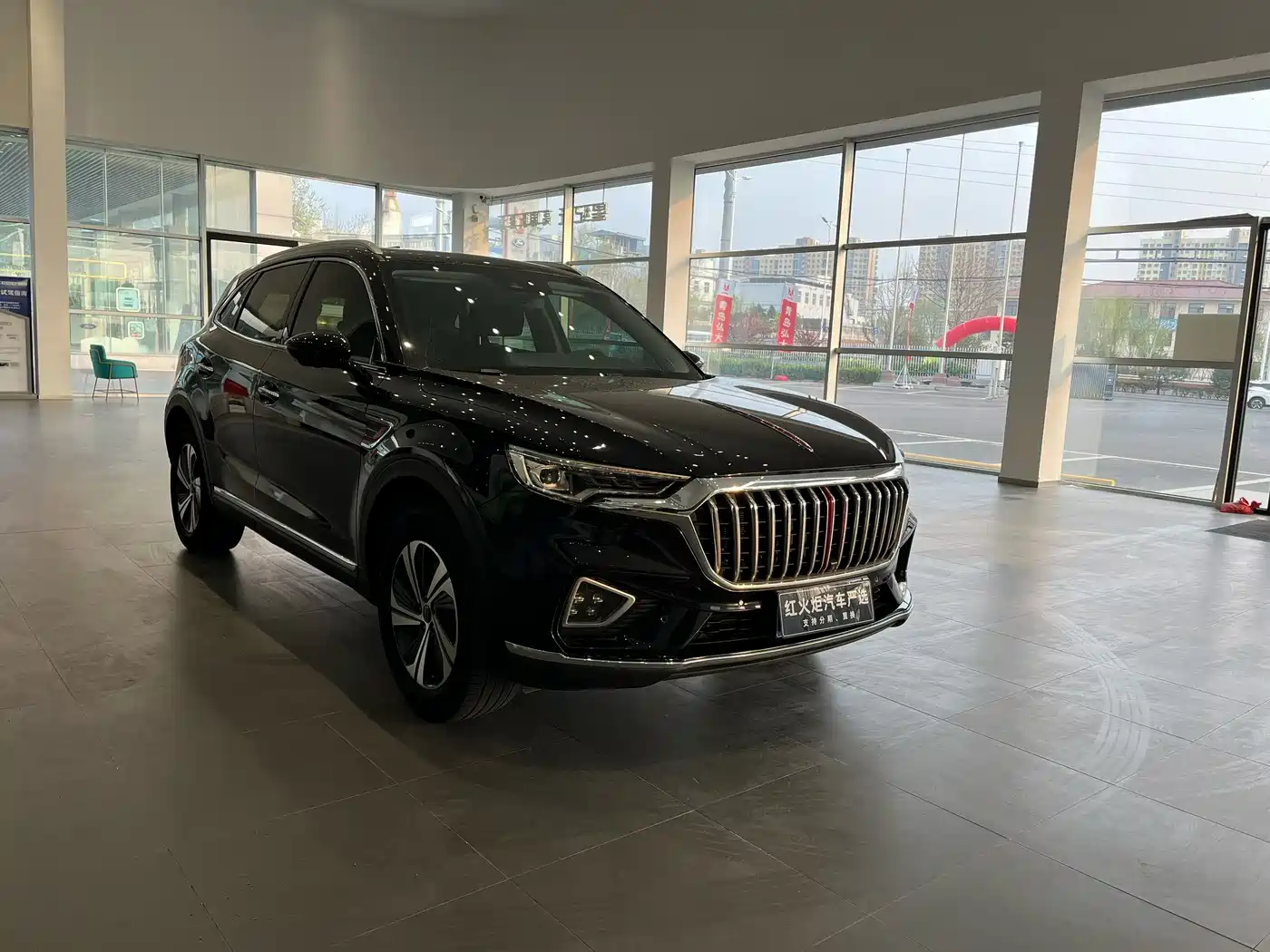 Hongqi HS5 2019 2.0T Intelligent Connected Flagship Edition фото 3