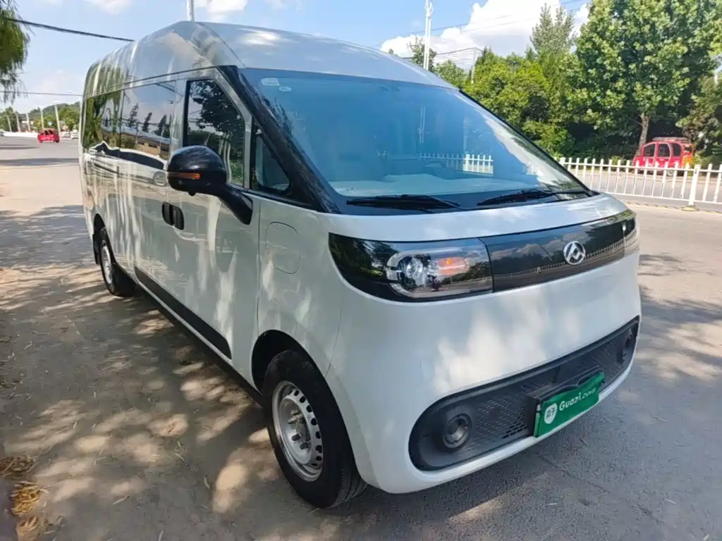 SAIC Maxus Dana V1 2024 2024 V1 Long Wheelbase High Roof Multi-Purpose (62kWh)
