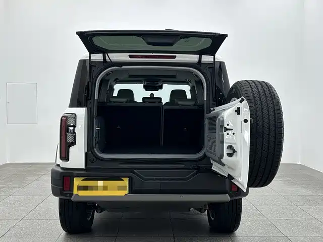 BAIC ORV Beijing Off-Road BJ40 Range Extender 2025 Standard Edition фото 15