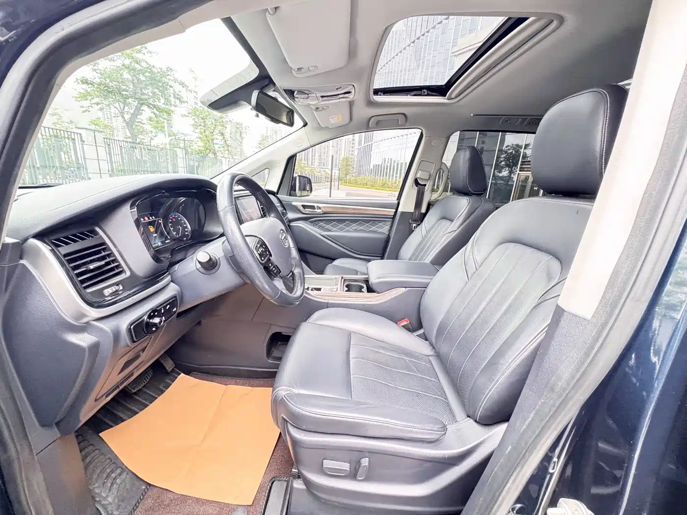 GAC Trumpchi Trumpchi M8 2018 320T Premium Edition фото 4