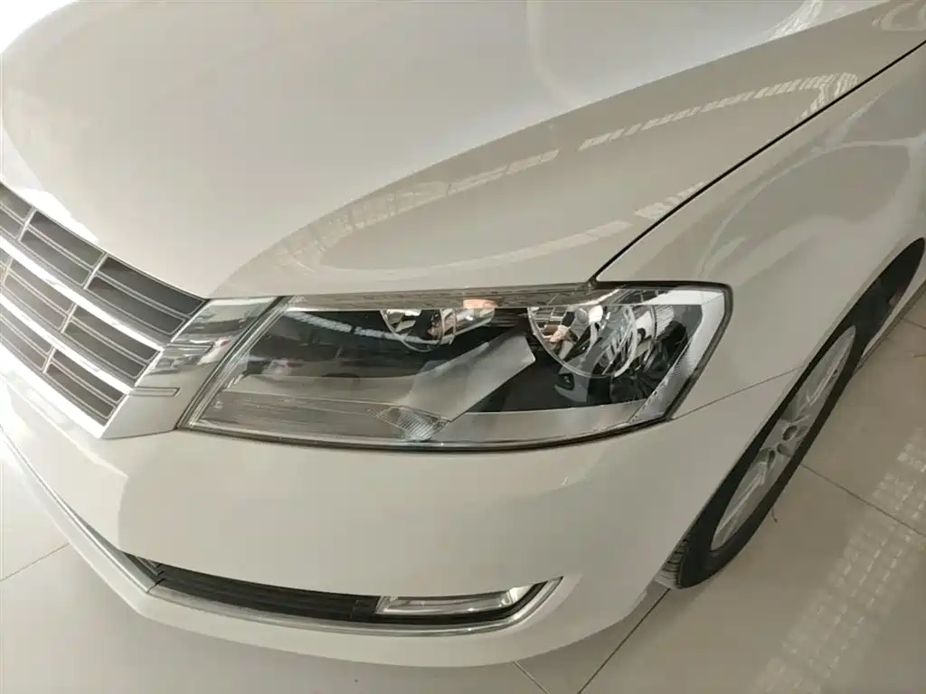 Volkswagen Lavida 2013 Facelift Classic 1.6L Automatic Comfort фото 24