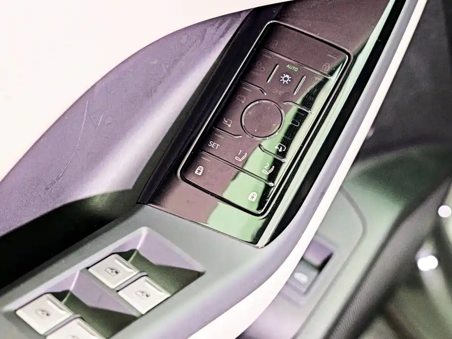 Audi Q6L e-tron 2026 2025 Model Pioneer Edition