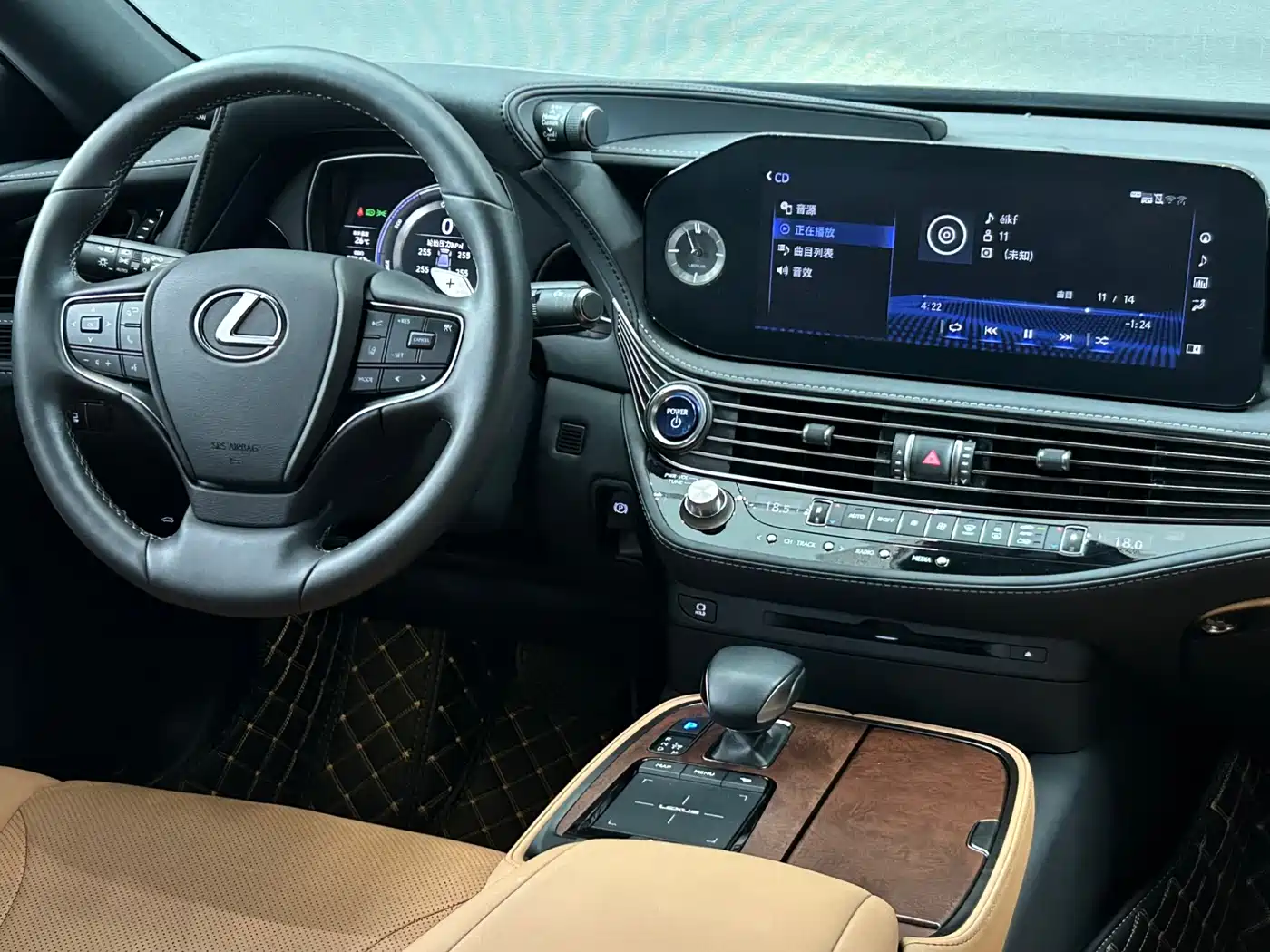 Lexus LS 2021 500h Excellence Edition фото 9