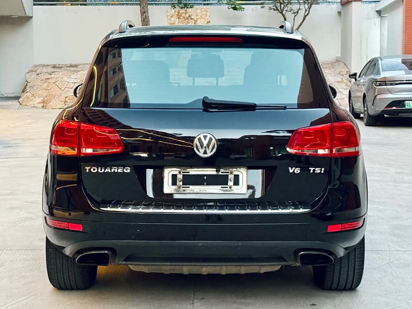 Фото 5 - Volkswagen Touareg