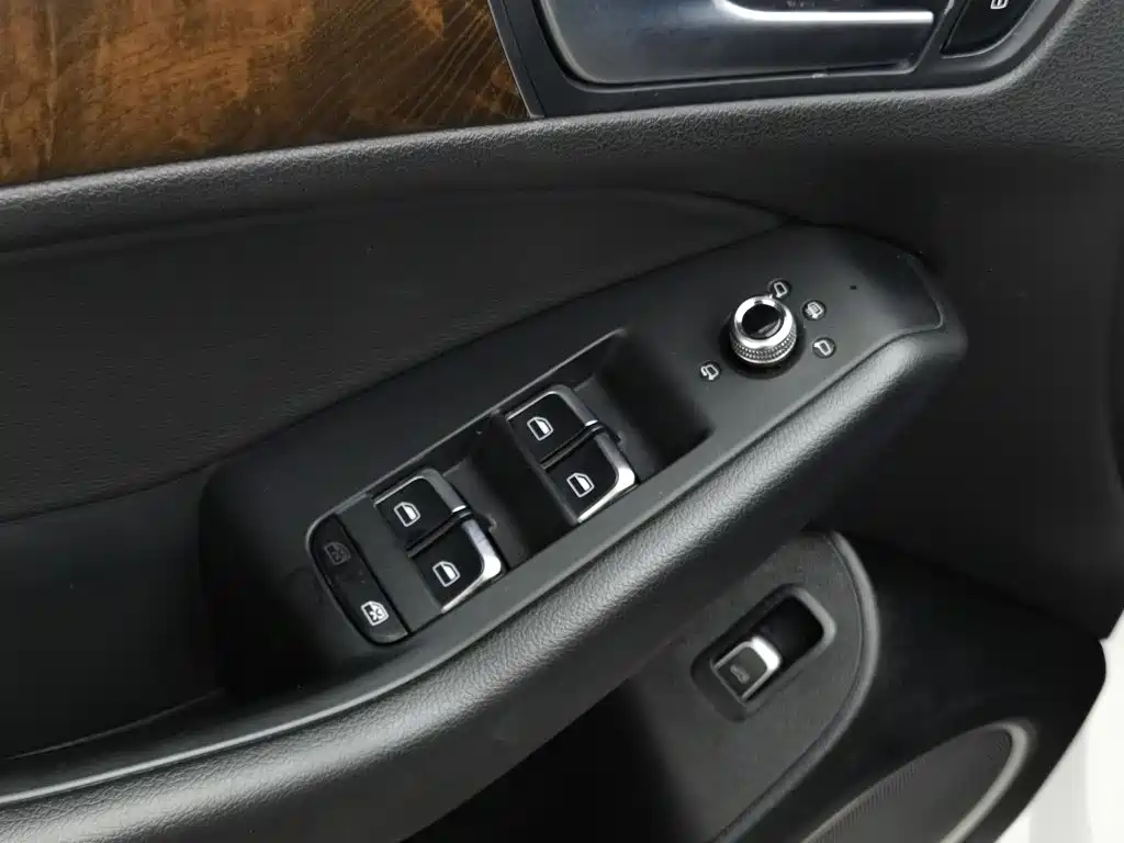 Audi Q5 2018 2017 40 TFSI Comfort