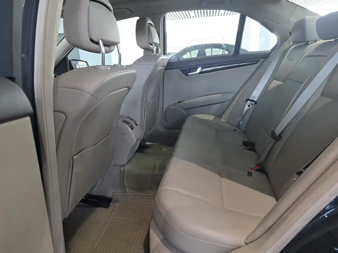 Mercedes-Benz C-Class 2011 C 200 CGI Elegance фото 10