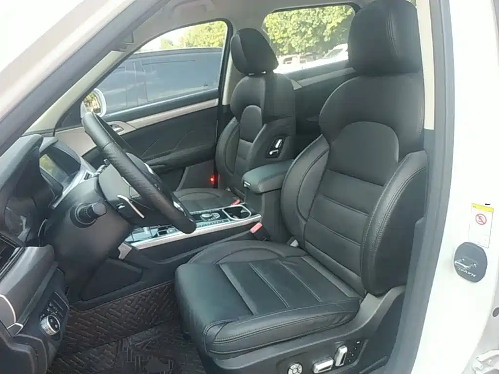 Фото 15 - Haval H7