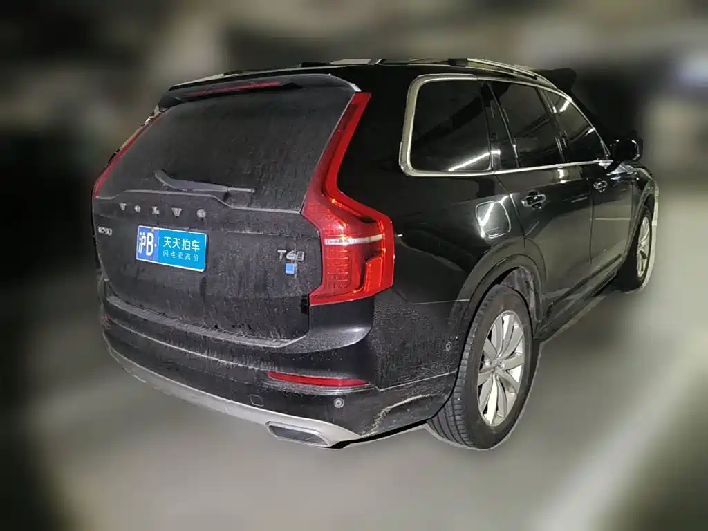 Фото 2 - Volvo XC90