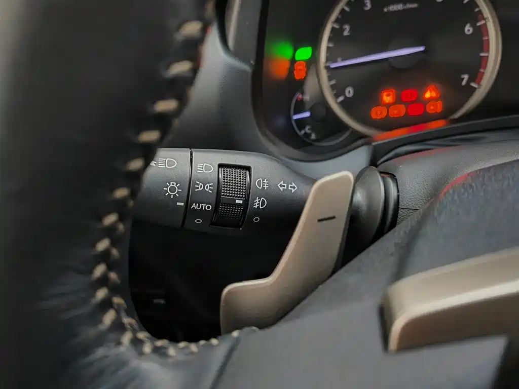 Lexus NX 2018 Model 300 FWD Fengxing Edition фото 21