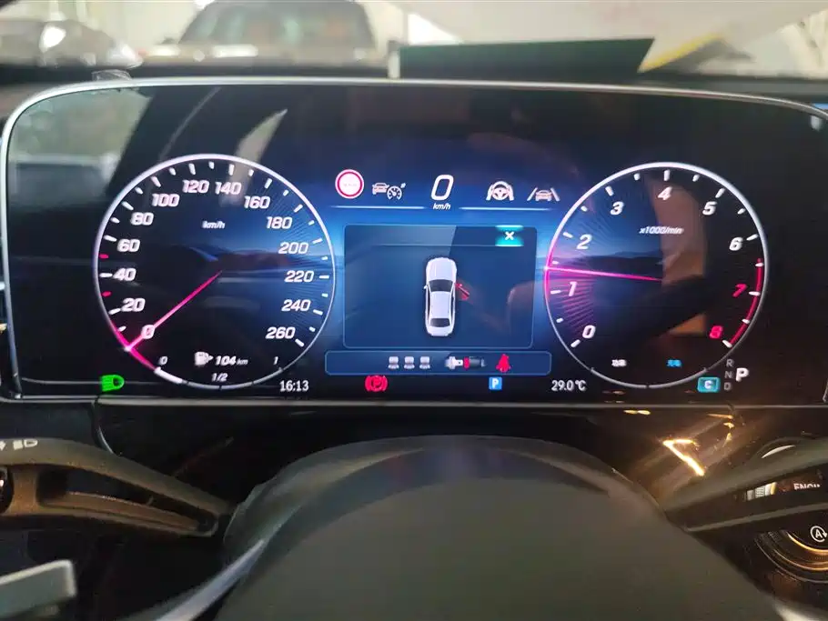 Mercedes-Benz E-Class 2024 Model E 300 L Luxury фото 14