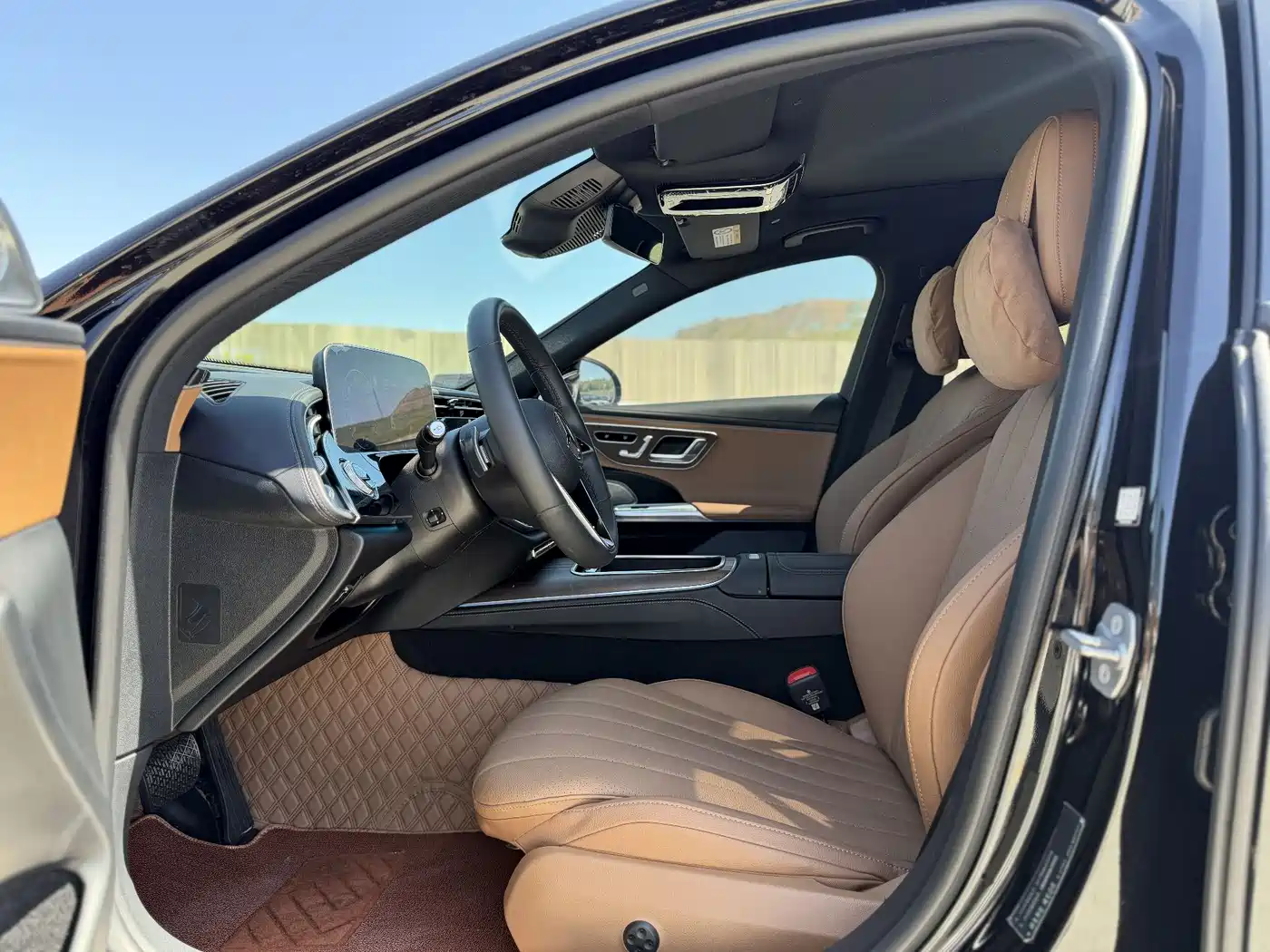 Mercedes-Benz E-Class 2025 Facelift E 300 L Luxury фото 8