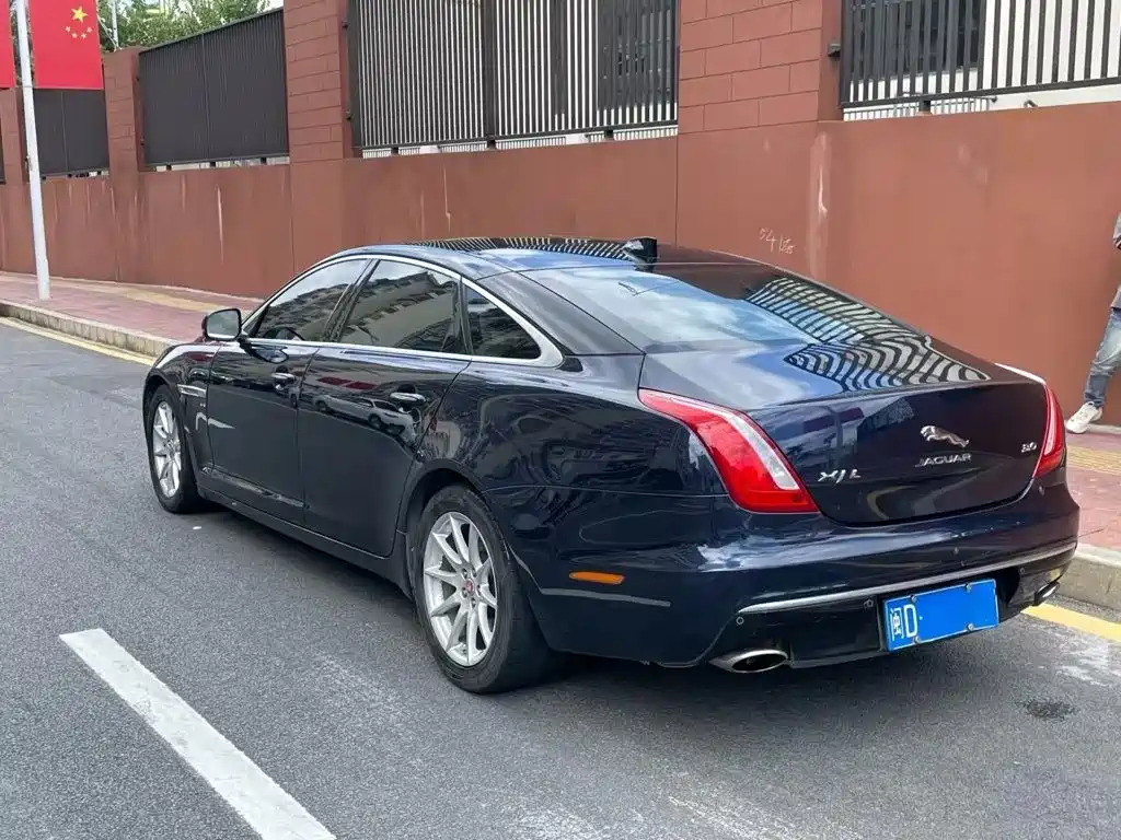 Jaguar XJ 2017 2016 XJL 3.0 SC 2WD Elegance Business Edition