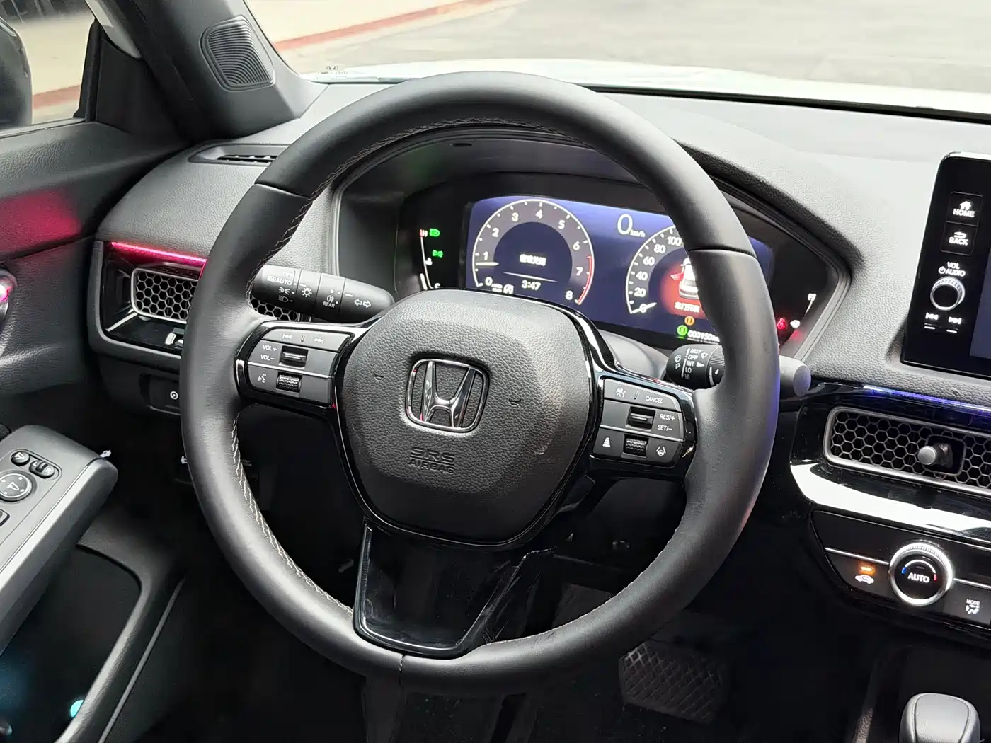 Honda Civic 2025 240TURBO CVT Smart Fun Pro фото 5